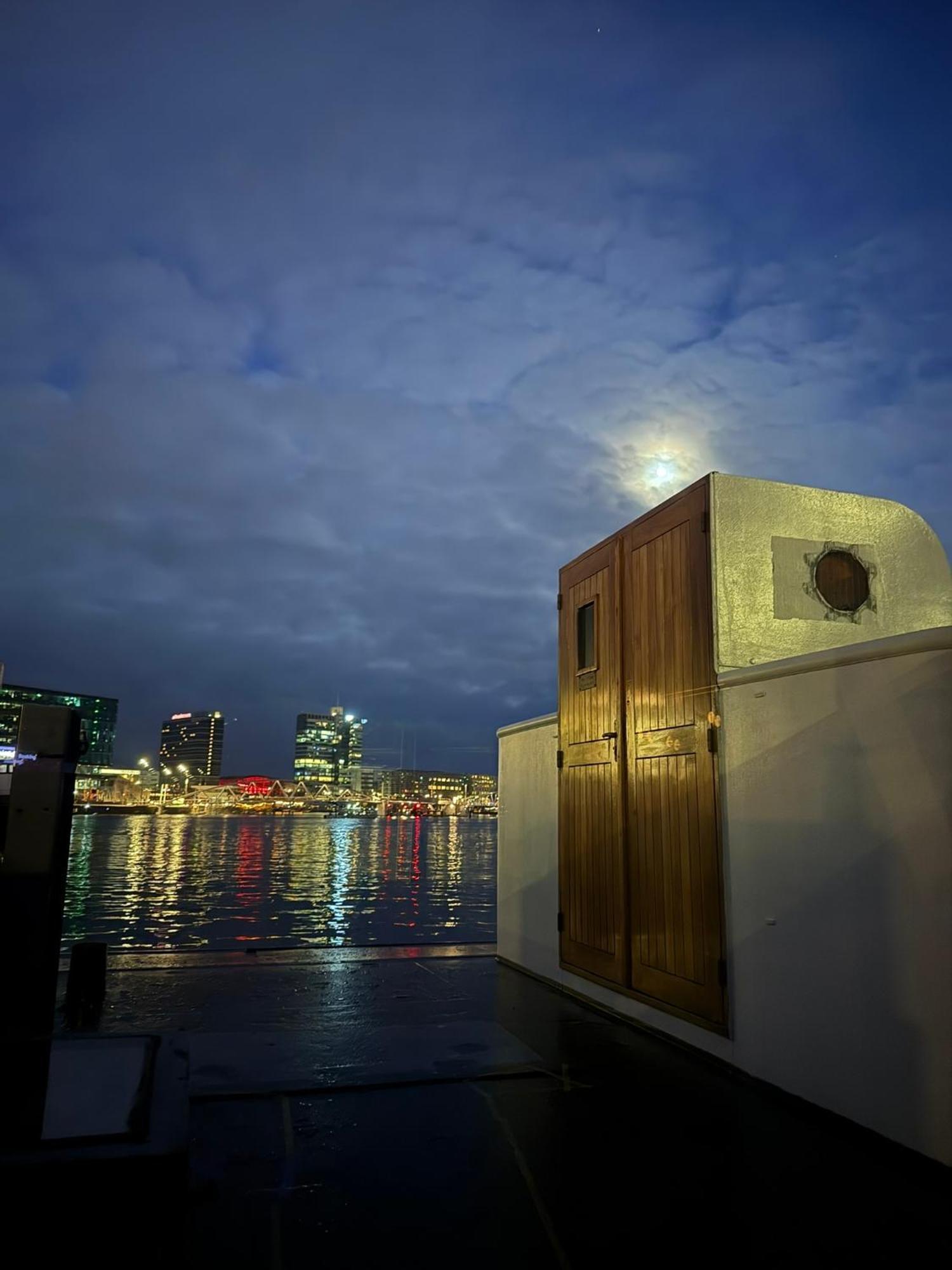 Houseboat-Amsterdam-Classic Exteriér fotografie